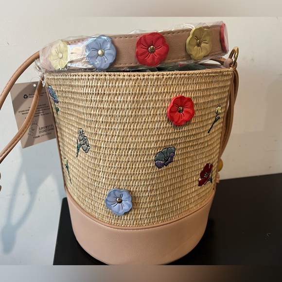 Studio Ghibli Kiki's Delivery Service Basket Crossbody Bag - Picture 6 of 8